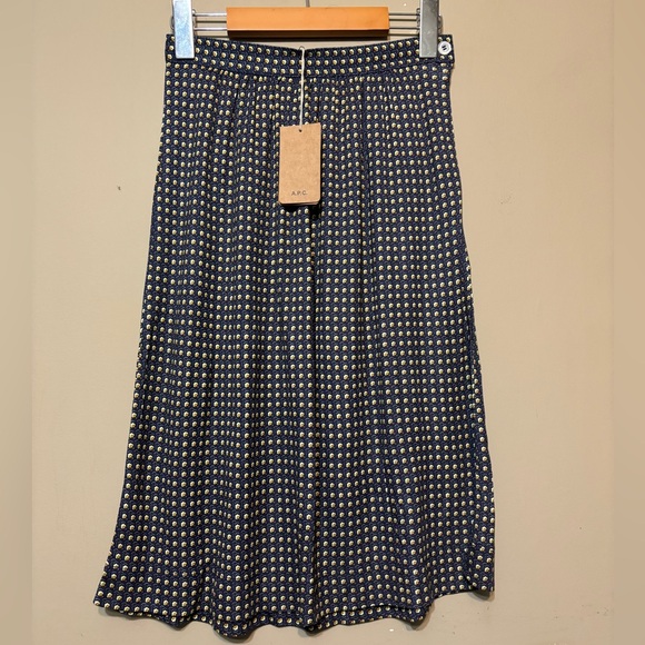 A.P.C. RUE MADAME PARIS Fran Skirt Modal NWT Designer Flirty - Picture 3 of 12